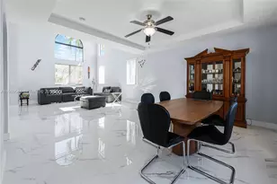 972 NE 36th Ave, Homestead, FL 33033 - Photo 3