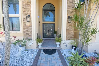 972 NE 36th Ave, Homestead, FL 33033 - Photo 31