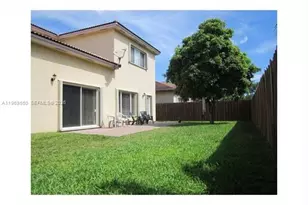 9468 SW 221st Ln, Cutler Bay, FL 33190 - Photo 3