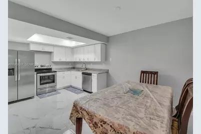 34 Meacham Ln, Tamarac, FL 33319 - Photo 3