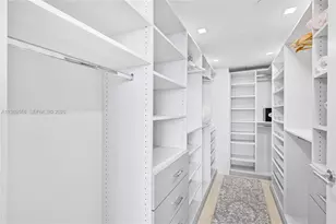 1830 S Ocean Dr(Av 01 April 2026), Hallandale Beach, FL 33009 - Photo 15