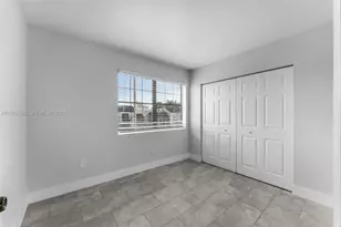 10450 SW 154th Ct, Miami, FL 33196 - Photo 17