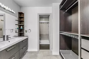 10450 SW 154th Ct, Miami, FL 33196 - Photo 13