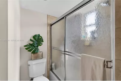 2351 Douglas Rd #1104, Miami, FL 33145 - Photo 15