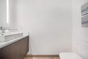 1451 Brickell Ave, Miami, FL 33131 - Photo 13