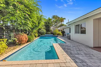 8531 SW 12th St, Miami, FL 33144 - Photo 19