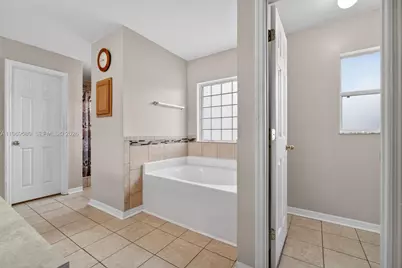 6762 NW Daffodil Ln, Port Saint Lucie, FL 34983 - Photo 35