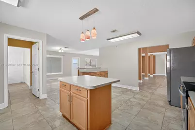 6762 NW Daffodil Ln, Port Saint Lucie, FL 34983 - Photo 21