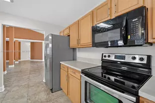 6762 NW Daffodil Ln, Port Saint Lucie, FL 34983 - Photo 21