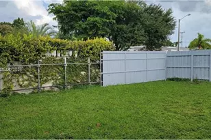 10835 SW 41st Terrace, Miami, FL 33165 - Photo 27