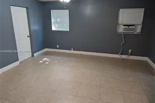 5820 NW 14th Ct, Sunrise, FL 33313 - Photo 7