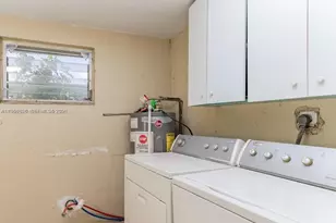 5820 NW 14th Ct, Sunrise, FL 33313 - Photo 11