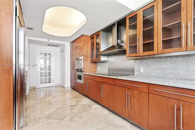 1000 Venetian Way #301, Miami, FL 33139 - Photo 7