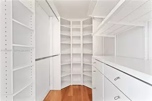 1000 Venetian Way, Miami, FL 33139 - Photo 15