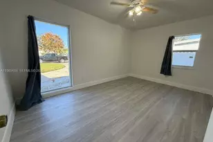 9240 Nautilus Dr, Cutler Bay, FL 33189 - Photo 17