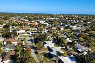 9240 Nautilus Dr, Cutler Bay, FL 33189 - Photo 39