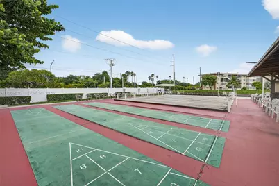 3051 NW 46th Ave #405, Lauderdale Lakes, FL 33313 - Photo 13