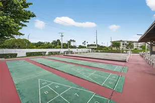 3051 NW 46th Ave, Lauderdale Lakes, FL 33313 - Photo 13