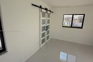 935 SW 72nd Ave, Miami, FL 33144 - Photo 13