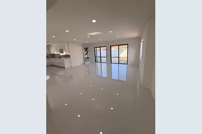 935 SW 72nd Ave, Miami, FL 33144 - Photo 15