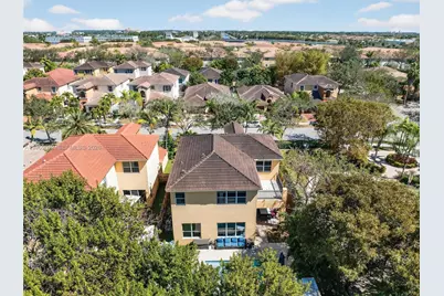 426 NE 20th Ave, Homestead, FL 33033 - Photo 15