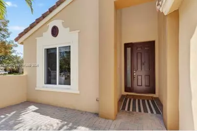 426 NE 20th Ave, Homestead, FL 33033 - Photo 7