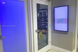 770 Claughton Island Dr, Miami, FL 33131 - Photo 37