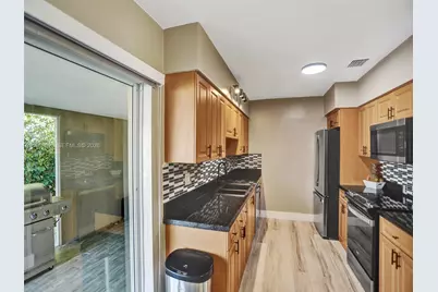 491 SE 23rd Ave #491, Pompano Beach, FL 33062 - Photo 11