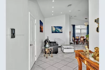 9166 SW 168th Ct, Miami, FL 33196 - Photo 11