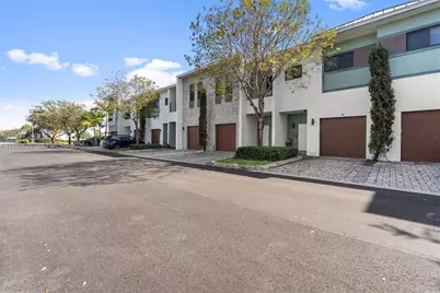 4440 NW 8th Ct, Plantation, FL 33317 - Photo 25