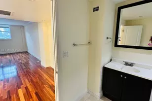 19390 Collins Ave, Sunny Isles Beach, FL 33160 - Photo 11