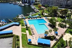 2500 Parkview Dr, Hallandale Beach, FL 33009 - Photo 27