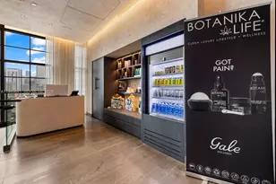 159 NE 6th St, Miami, FL 33132 - Photo 9