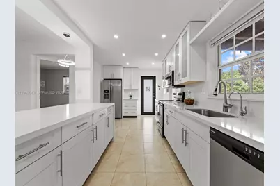 3605 SW 122nd Pl #1, Miami, FL 33175 - Photo 13