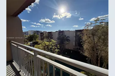 4845 NW 7th St #404-5, Miami, FL 33126 - Photo 5