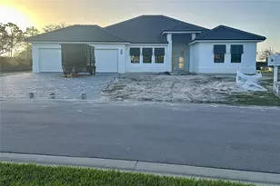 520 Caroline Dr, Vero Beach, FL 32968 - Photo 1