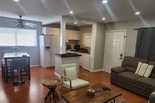 3050 NE 5th Terrace, Wilton Manors, FL 33334 - Photo 3