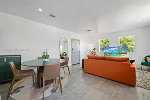 165 NW 39th St, Miami, FL 33127 - Photo 7