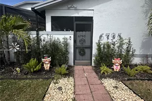 6795 SW 152nd Ct, Miami, FL 33193 - Photo 13