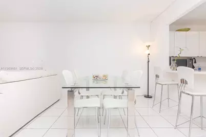 2301 Collins Ave #423, Miami, FL 33139 - Photo 3