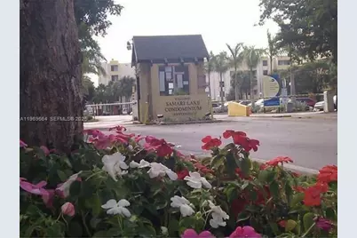 10090 NW 80 Ct #1321, Hialeah Gardens, FL 33016 - Photo 11