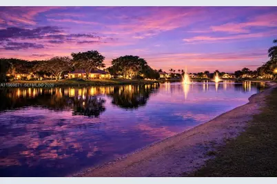 12486 World Cup Ln, Wellington, FL 33414 - Photo 3