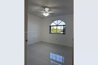 3375 W 76th St #234, Hialeah, FL 33018 - Photo 7