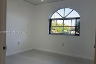 3375 W 76th St, Hialeah, FL 33018 - Photo 7