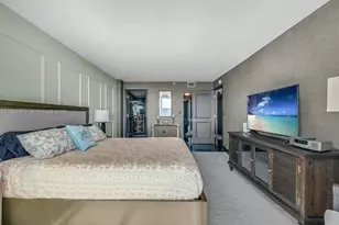 555 NE 15th St, Miami, FL 33132 - Photo 9