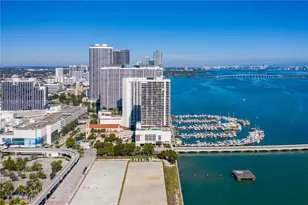 555 NE 15th St, Miami, FL 33132 - Photo 35