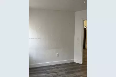 1999 NW 2nd St #1, Miami, FL 33125 - Photo 15