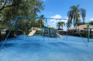 833 Vista Meadows Dr, Weston, FL 33327 - Photo 39