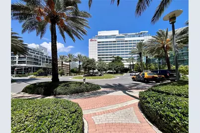 2899 Collins Ave #740, Miami Beach, FL 33140 - Photo 17