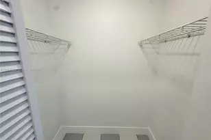 2899 Collins Ave, Miami Beach, FL 33140 - Photo 7